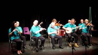 DONEGALDAILY DDTV COVENTRY COMHALTAS MEMBERS PLAY LETTERKENNY [upl. by Lewendal274]