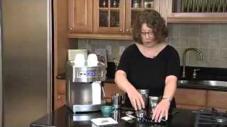 Cuisinart EM 200 Programmable Espresso Maker [upl. by Daria991]