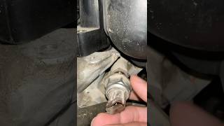 How to Removel fuel pressure sensor mechanic [upl. by Nauh390]