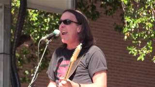 Jim Suhler and Monkey Beat  quotShakeHushquot Live at the 2017 Dallas International Guitar Show [upl. by Asilat]