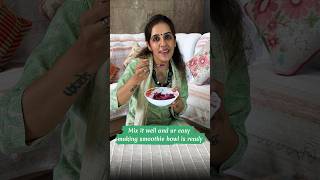 Smoothie Bowl Recipe Breakfast Superfoods NourishMe SmoothieBowl festivebalancewithviral [upl. by Idel]