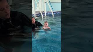 My 8 month old baby learns to swim 6 week update [upl. by Balsam]