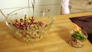 RECETTE  Salade croquante de Pommes Crevettes Betterave et Quinoa  Gourmandises TV [upl. by Strauss968]