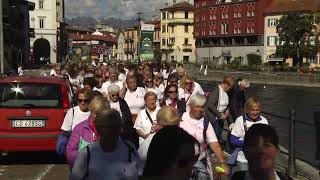 Omegna ha ospitato lannuale Caminata Rosa della Lilt [upl. by Ellerehc]