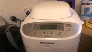 Panasonic SD2511 Breadmaker Review [upl. by Bambi]