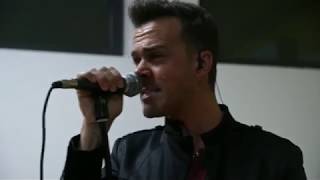 Advertising Space  Robbie Williams Radio Williams Cover [upl. by Tse]