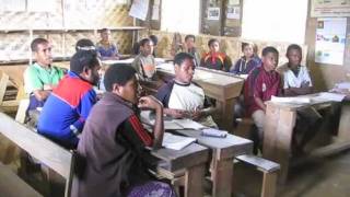 A Visit to a School in Papua New Guinea [upl. by Ario]