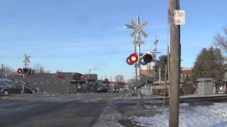 Main St Grade Crossing Leland IL 112415 [upl. by Hock]