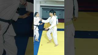 Self defence hand lock techniqueshortsviral toshusir karate mma martialarts jujutsukaisen yt [upl. by Ave]