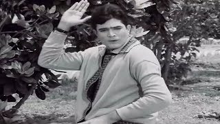 Rajesh Khanna  Aurat  Bollywood Scene 1525 [upl. by Eimat259]