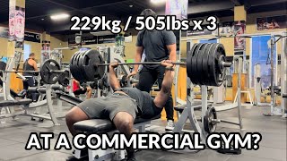 The Build Day 15  Commercial Gym Bench Workout  505lbs x 3 [upl. by Aklim]