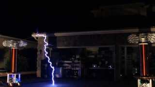 Flux Pavilion The Scientist on Tesla Coils [upl. by Eustis]