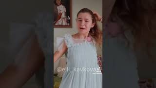 Starší Ellie Tiktok se zlomenou rukou Došlo k tomu ve Francii 😔😭😢🤒😖😣😞🤧💖💝💚🌈🥲💪👊 [upl. by Nnaoj499]