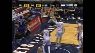 Tim Thomas dunk over Todd MacCulloch in 2002 [upl. by Elleinod]