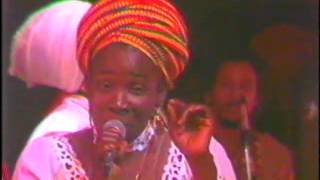 Rita Marley I Threes  One Draw I wanna get High Live [upl. by Carlson]