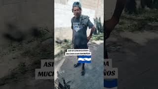 una bendición a personas que trabajan humildemente vendiendo leña 🥺🇸🇻 elsalvadoresbello [upl. by Shawna19]