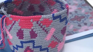 🌺 TUTORIAL Mini Mochila Wayúu Flores a Crochet  Parte 2 Cuerpo [upl. by Tteragram]