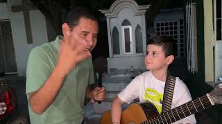 Piensan que es hijo de ARIEL CAMACHO  tiene 8 años y toca muy bien el requinto [upl. by Tserof]