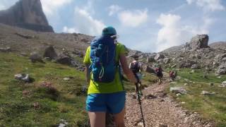 Trail de Cortina  courir dans les montagnes Dolomites [upl. by Salvidor]