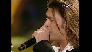 Gianluca Grignani Cammina nel sole Sanremo 2008 HD [upl. by Gerstein]