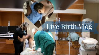 RAW NO EPIDURAL LABOR DELIVERY LIVE BIRTH VLOG  29 HOURS OF LABOR amp WHAT ACTUALLY HAPPENS  BABY 4 [upl. by Best903]