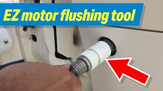 How to Flush An Outboard Motor – the Easy Way [upl. by Eelik622]