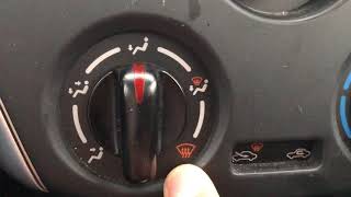 HEATER AND AIRCONDITIONER CONTROLS OVERVIEW  NISSAN VERSA  HOW TO [upl. by Grindle]