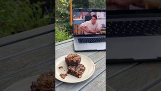 Wir sprechen einfach nicht über die Konsistenz der Karamell Soße 😂 salted brownie [upl. by Moise58]