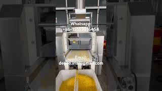 Corn flakes pressing machineKellogg’s flaking snacks production line Jinan dg machinery [upl. by Pasquale]