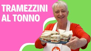 TRAMEZZINI AL TONNO Ricetta Fresca e Veloce 🥪 [upl. by Landahl342]