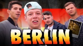 UN CHIEN FAIT DU SKATE À BERLIN  vlog [upl. by Oludoet123]