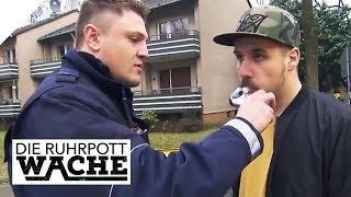 Betrunkener Fahrer ohne Führerschein Michael Smolik regelt  Die Ruhrpottwache  SAT1 TV [upl. by Coshow918]