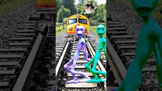 Dame to Cusita Alien Dance Vs Train Driver Feight rema funny calmdown vfx shorts [upl. by Nino]