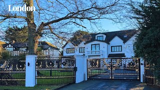 Expensive Property In Chigwell Essex London Walking Tour  Jan 2024  4K [upl. by Dlabihcra]