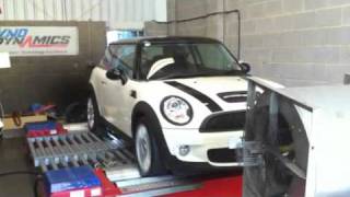 Mini R56 Cooper S JCW exhaust and evolve decat downpipe Dyno [upl. by Athenian]