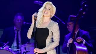 Kellie Pickler pays tribute to Patsy Cline after making a triumphant return to stage [upl. by Tasiana]