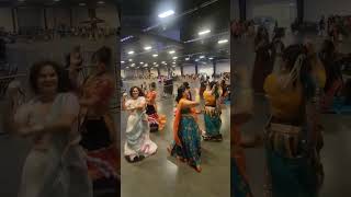 Gal Goto 😍 Trending Garba ❤️😍 navratri garba shorts dance [upl. by Ku]