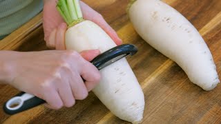 What is Daikon Radish and How to Cook It Chinese Soy Sauce Braised Radish [upl. by Ehtyaf201]