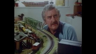 Hornby Advert with Bernard Cribbins [upl. by Staal]