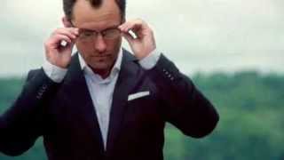 VogueEyewear Official Website  JUDE LAW VIDEO DIETRO LE QUINTE 2013 [upl. by Tertia]