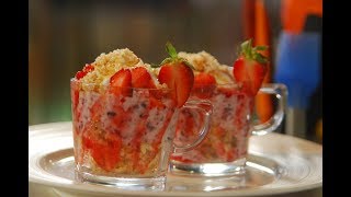 Crunchy Yogurt With Strawberries  Cooksmart  Sanjeev Kapoor Khazana [upl. by Zoarah919]