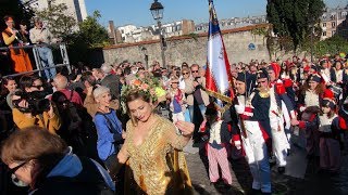 Fête des vendanges à Montmartre 2017  le Grand Défilé [upl. by Dunlavy403]