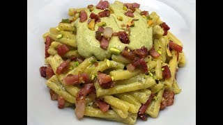 CREMA DI PISTACCHI SALATA PER CONDIRE LA PASTA  FACILE CUCINANDOMELAGODO [upl. by Carissa]