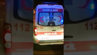 AMBULANSIN ARKASINA TAKILAN UYANIK Ambulans İstanbul ambulance automobile emergency [upl. by Ittam]