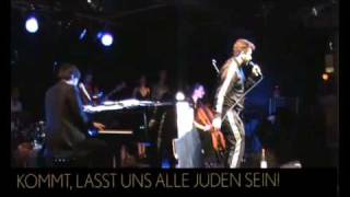 Oliver Polak  quotLasst uns alle Juden seinquot  Live  Admiralspalast  Berlin Revue [upl. by Ahsenac857]