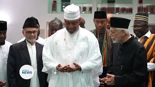 Ga Mantse Nii Tackie Teiko Tsuru entering Britain’s largest mosque Baitul Futuh [upl. by Mou]