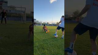 HYPNOTISER football soccer skills [upl. by Bev]