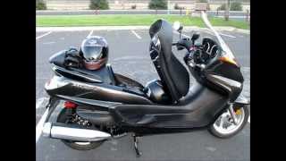 Yamaha Majesty 400 review  The Best Value Touring Scooter [upl. by Poler]