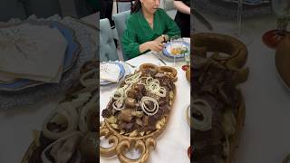 НоуХау Бешбармак от Молдир ханым beshbarmoq food cookingchannel kazakhstan [upl. by Linehan904]