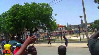 Faure Gnassingbé passe en force sous les huées des manifestants du FRAC à Lomé 26 Mars 2011 [upl. by Talich305]